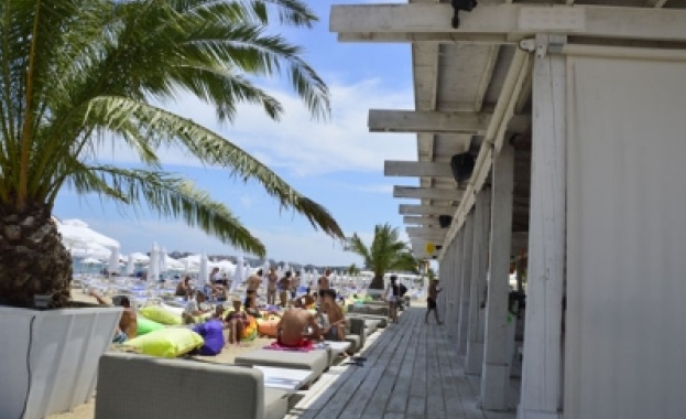 14-годишно момиче изнасилено на Какао бийч