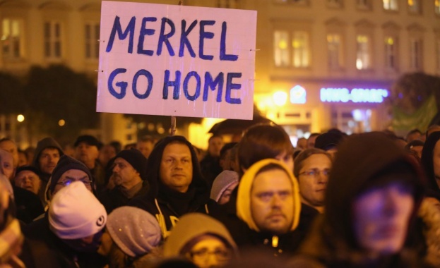 66% от германците не вярват, че Меркел ще се справи с мигрантите