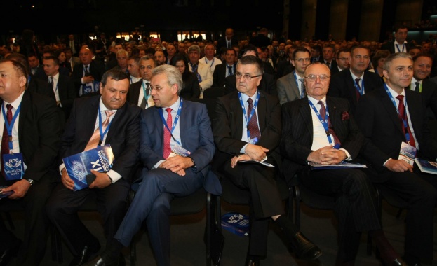 ДПС няма амбиции за президент, но ще определи кой да е той