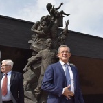 Крим: Международната блокада на полуострова е прекъсната
