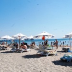 Един плаж вече е достъпен за инвалиди