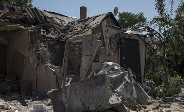 Украинската армия е изстреляла над 2 хил. снаряда срещу ДНР за три дни