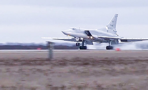 Шест руски Ту-22М3 са нанесли удар срещу обекти на ИД в Сирия