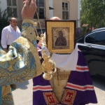 Чудотворна икона събра хиляди вярващи във Велико Търново