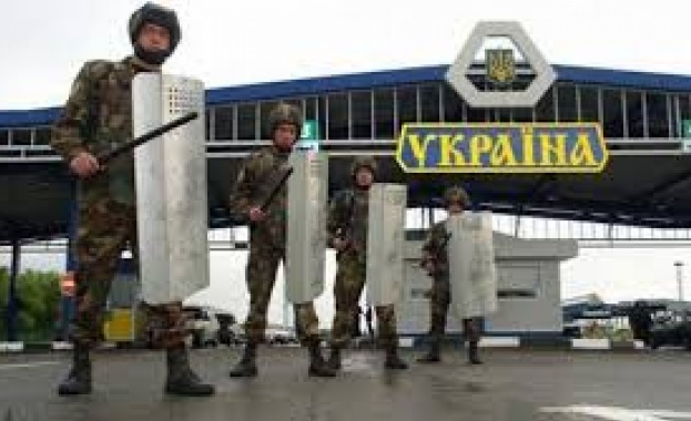 Украйна отменя частично местните избори заради военното положение