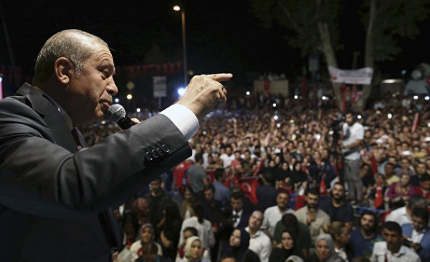 Ердоган предложи на САЩ да избират между Турция и организацията на Гюлен
