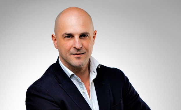 Светльо Витков: Продължавам да вярвам в силата на усмивката и хумора