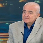 Борисов обича властта и няма да замени кон за кокошка