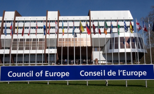 Съветът на Европа призова Турция да подпомага фонансово бежанци