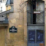 Когато се кръстосват щикове, не остава място за мисли