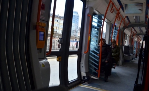 Столична община ще брои пътниците в градския транспорт с нова система