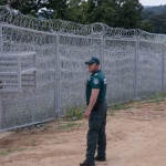 Кабинетът праща още армия по границата