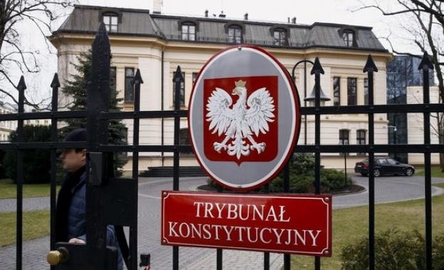 В Полша готвят: 3 г. затвор заради сексуално образование?  