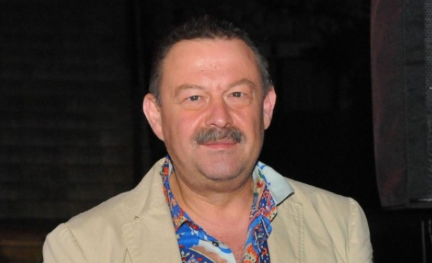 Почина журналистът Димитър Цонев