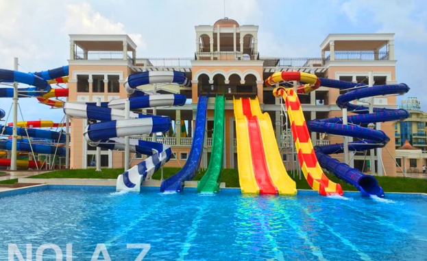 НОЛА 7 изпълни най-големия аквапарк на Балканите в Поморие