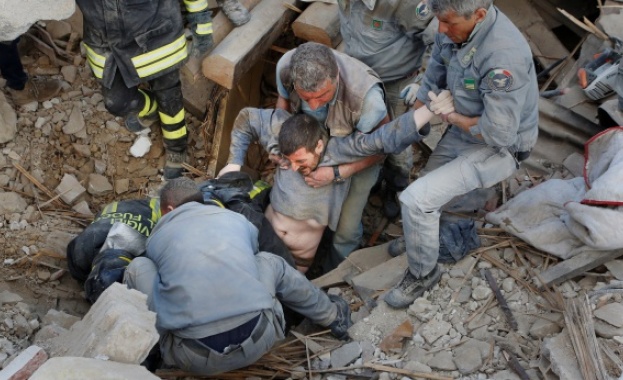 Италия е в траур заради жертвите на земетресението