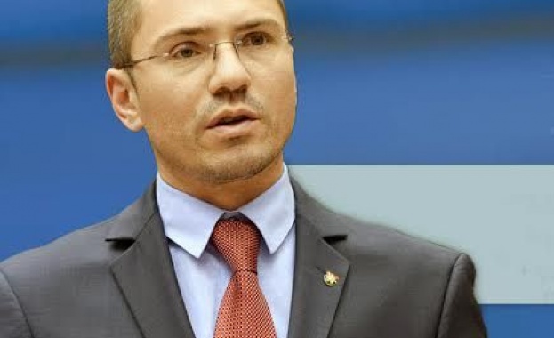 ЕС е съюз на лицемери и двойни стандарти