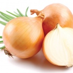 Японски учени създадоха лук, който не предизвиква сълзи (Видео)