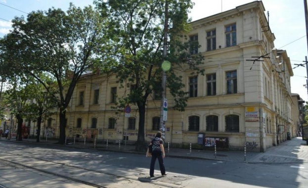 Сделката за Царските конюшни отива в съда