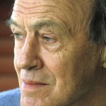 Малко глупости от време на време са наслада и за най-мъдрия човек