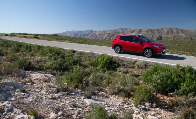 Peugeot на Автомобилен салон Пловдив – премиера за новия 2008 и новия Traveller