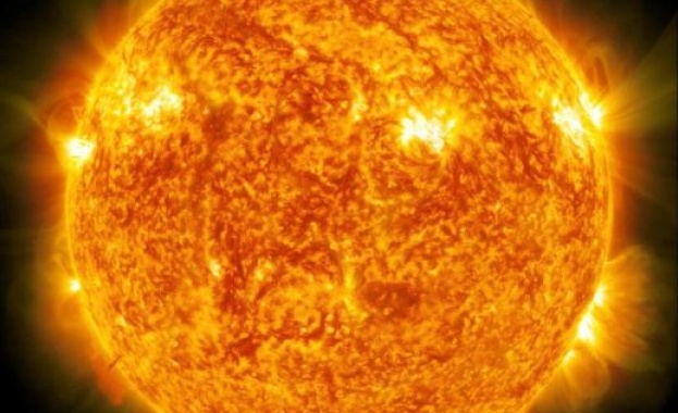 Учени планират създаването на затъмняваща Слънцето бариера в стратосферата