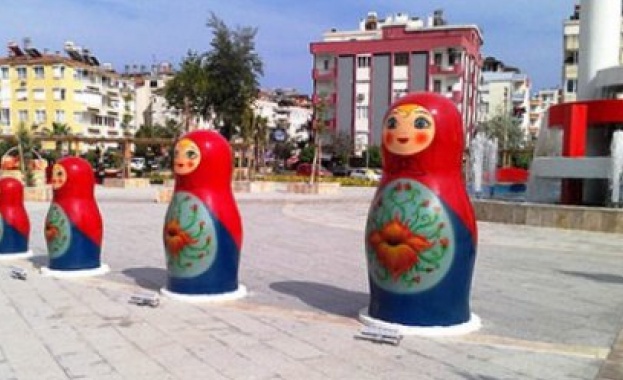 Анталия е изгубила 3 млрд. долара от липсата на руски туристи този сезон