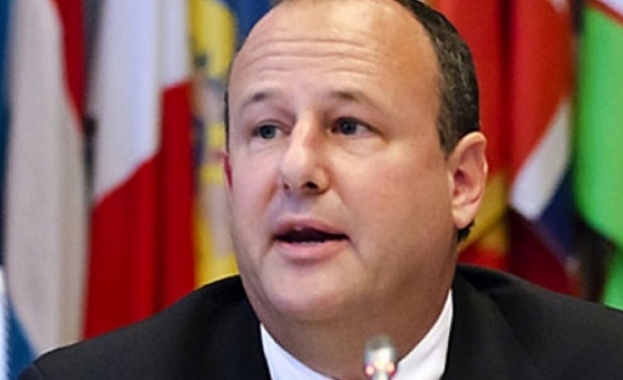 Н.Пр. Ерик Рубин: Нелепо е да не поддържате връзки с Русия