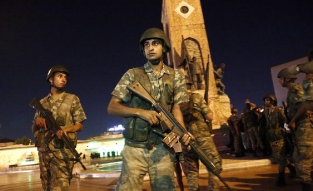 Турски военен предупреди за възможен втори опит за преврат