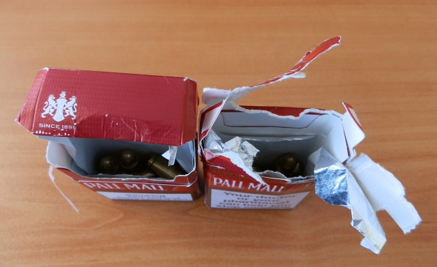 Бойни патрони, укрити в цигарени кутии, откриха митническите служители на МП „Капитан Андреево”