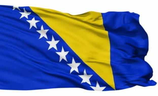 Министърът на отбраната на Босна и Херцеговина Зукан Хелез заяви