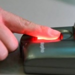 Не са проблем отпечатъците, проблем е безмерното празноглавие