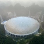 Гигантският телескоп FAST ще търси извънземни