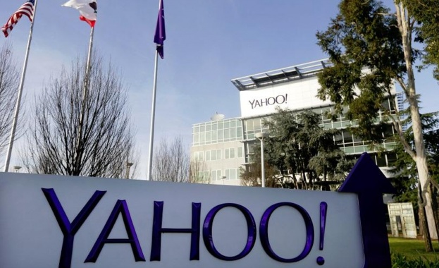 Yahoo предавала лични данни на американското разузнаване