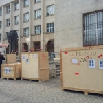 Фотографиите на Брайън Адамс пристигнаха в София