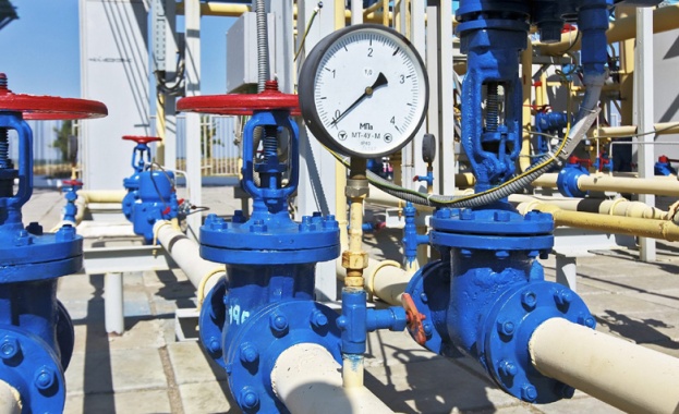 Делян Добрев: Водим разговори с Газпром за цената на газа 
