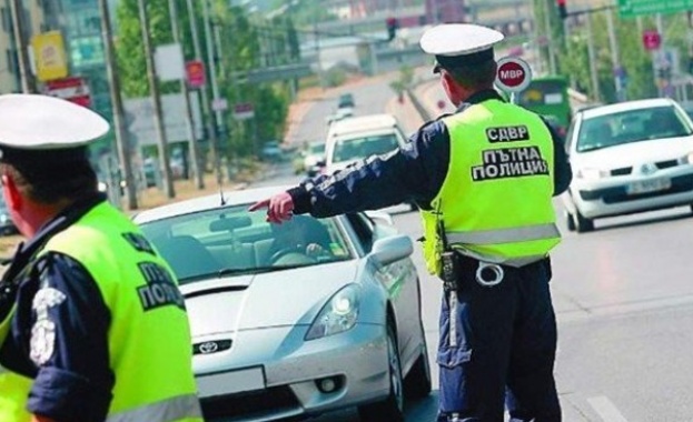 Текат дисциплинарни производства срещу 30 катаджии от Пътна полиция в