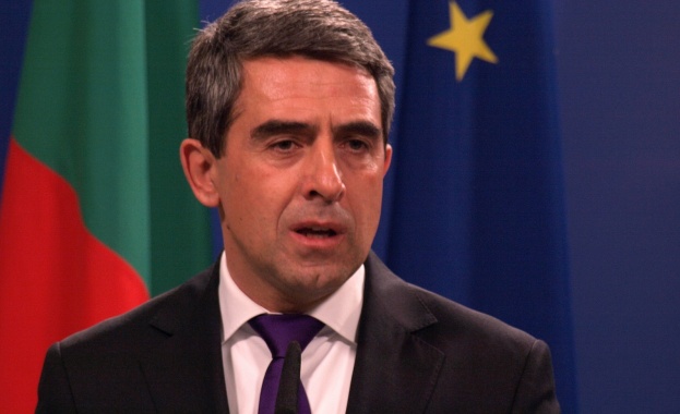Росен Плевнелиев:  „България се справя изненадващо добре с управлението на COVID кризата. 