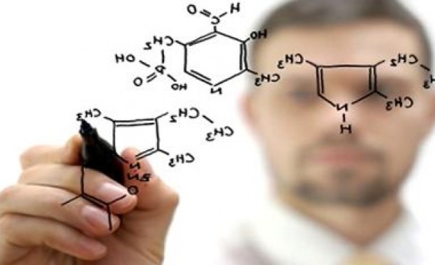 Българинът Николай Славов получи субсидия от 2,3 млн. долара за пробива си в битката с рака