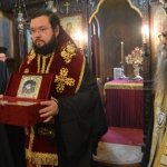 Цяла нощ бдение пред мощите на Св. Лука