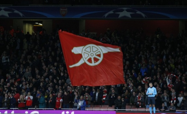 Арсенал смята да възобнови интереса си към бразилския нападател Юри