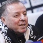 Александър Тарханов вече не е треньор на "Славия"