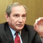 Фридман: Клинтън не разбира политическото движение, което взима превес по света