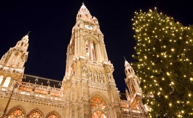 Във Виена вече ухае на Коледа