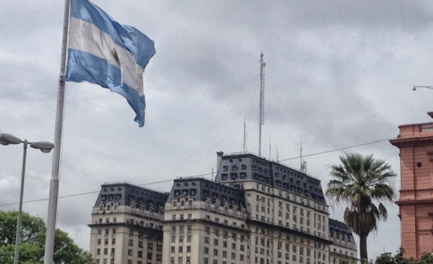 Земетресение 6,2 по Рихтер удари и Аржентина