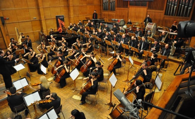 Носителят на „Грами“ Ричард Кауфман: „Музиката във филмите е класическа, просто мелодиите са други“