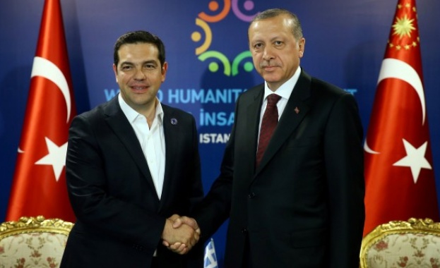 Ципрас увери Ердоган, че ЕС ще направи плащанията за бежанците 