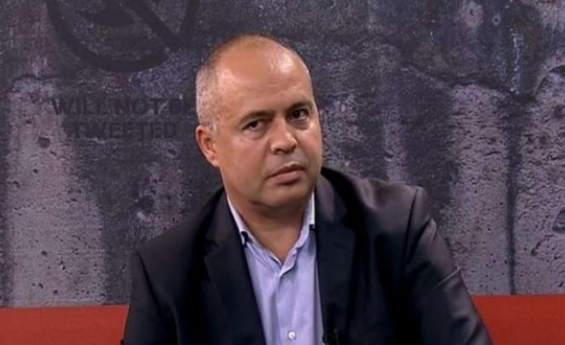 Свиленски: Сегашният парламент е изчерпан, по-добре е да имаме временно правителство