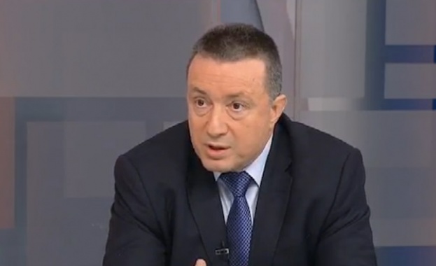 Янаки Стоилов: Няма основание да се говори за криза