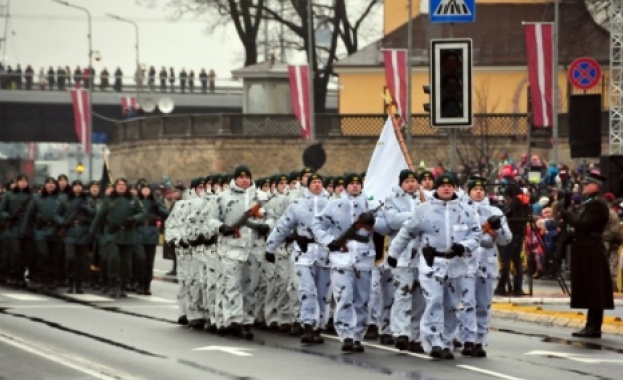 Балтийските страни са притеснени от затопляне на отношенията между САЩ и Русия
